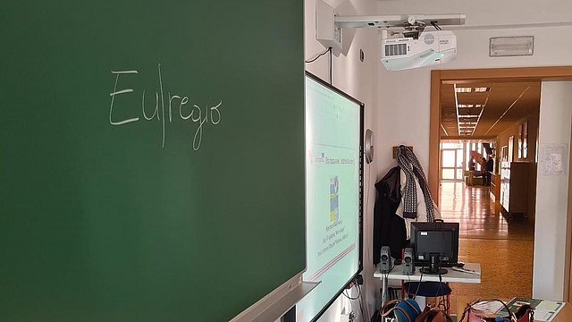 Lezione sull'Euregio in una scuola del Trentino.