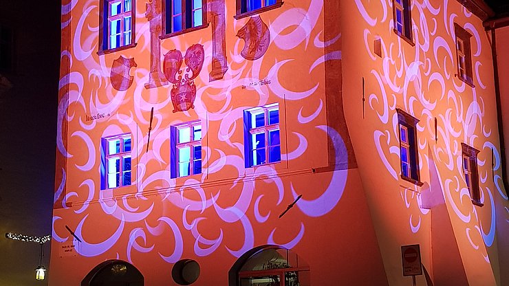 Euregio/Armin Gluderer Euregio-Sitz Bozen - Waaghaus by night