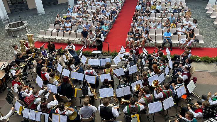 In Riva del Garda fand das Konzert im Rahmen des Musica Riva Festivals statt.