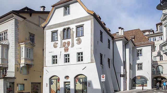 Casa della Pesa a Bolzano.