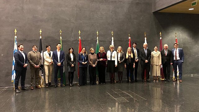 Die Mitglieder des Leitungsausschusses der Arge Alp in Rovereto