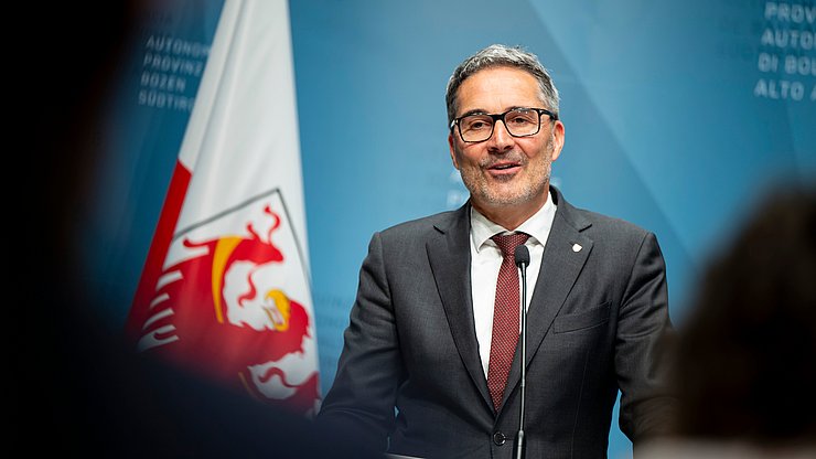 LPA/Fabio Brucculeri LH Arno Kompatscher am 25. März 2025 in Bozen