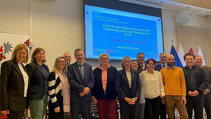 From the left to the right:  Martha Gärber, Anna Monika Modzelewska, Jean-Pierre Vercruysse, Slawomir Tokarski, Beate Grajnert, Magdalena Amhof, Irene Covi, Arno Kompatscher, Sonia Ledl-Rossmann, Herbert Dorfmann, Peter Luis Thaler, Sebastian Vicoli, Richard Seeber.